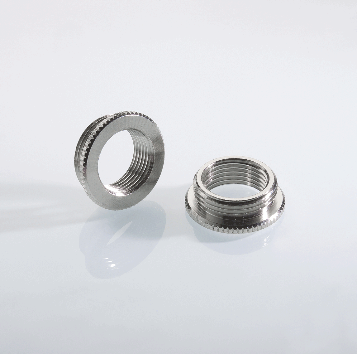 Reductie PFLITSCH M50x1,5 tot M32x1,5 - zonder o-ring - 10.250/232